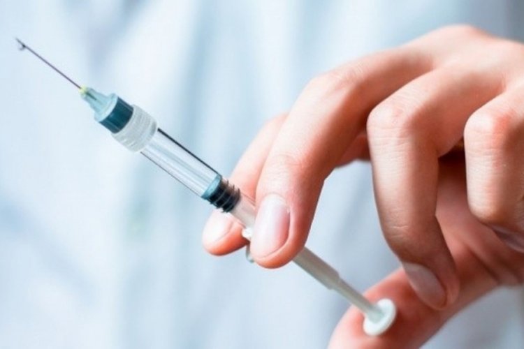 Avrupa'da Kovid-19 aşısı savaşları yaşanıyor