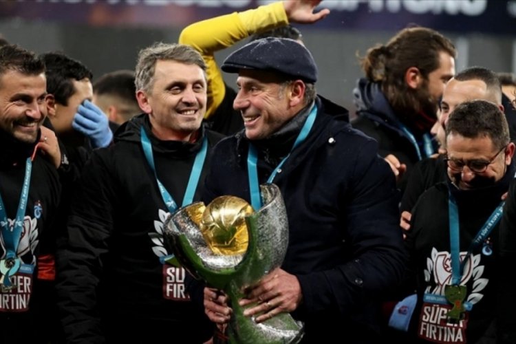 Trabzonspor Teknik Direkt&ouml;r&uuml; Avcı: Kupayı Trabzon şehrine, Trabzonspor taraftarına armağan ediyoruz