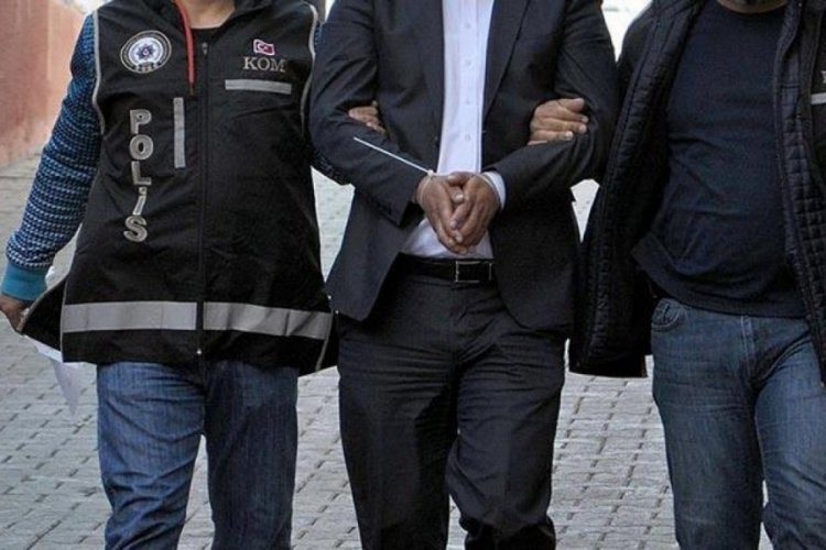 İzmir'deki FET&Ouml; operasyonunda tutuklu sayısı 16 oldu