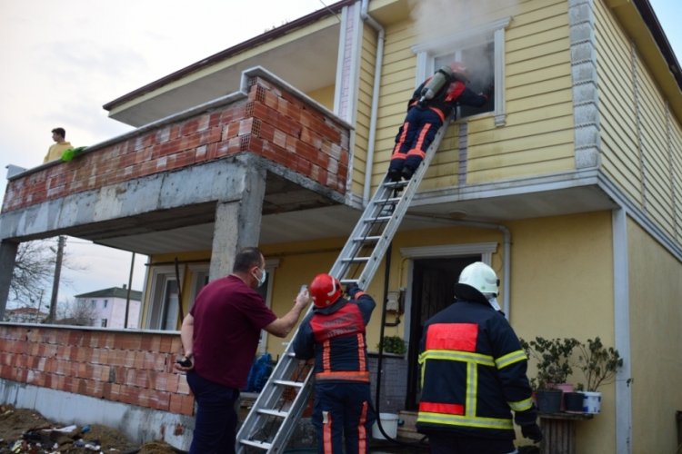 K&uuml;llenmiş fındık kabukları tekrar alevlenince yangın &ccedil;ıktı
