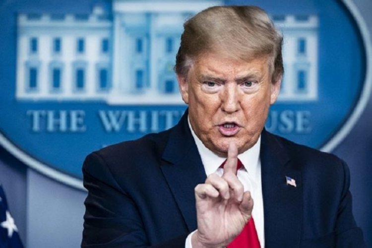 Trump'ın azil s&uuml;reci Anayasa'yı tartışamaya a&ccedil;tı