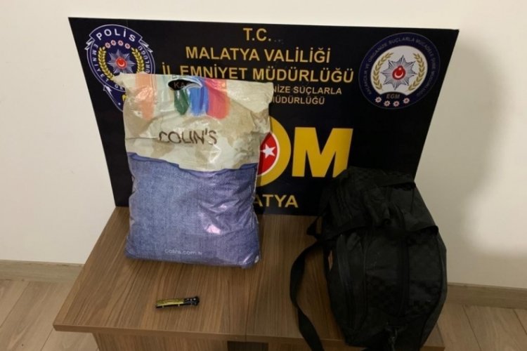 Malatya'da 7 kilo 500 gram esrar ele ge&ccedil;irildi