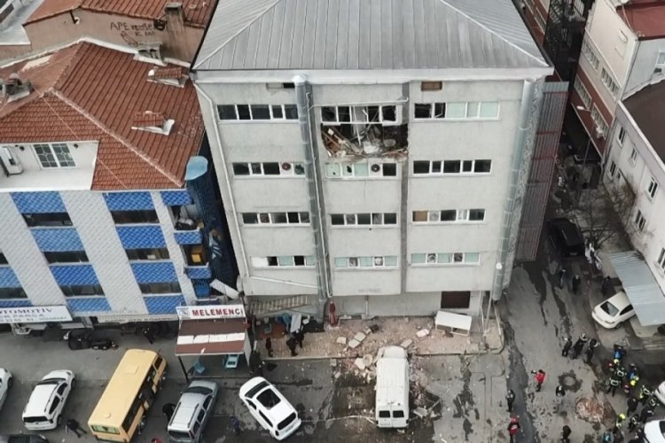 Bah&ccedil;elievler'de sanayi sitesinde patlama