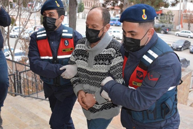 Dedesini &ouml;ld&uuml;ren kişinin evinden uyuşturucu ve silah &ccedil;ıktı