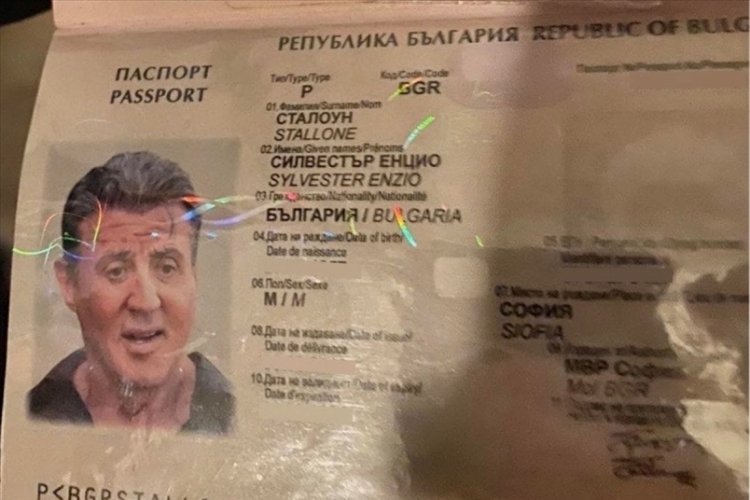 Kalpazanlar Rambo adına sahte pasaport d&uuml;zenledi