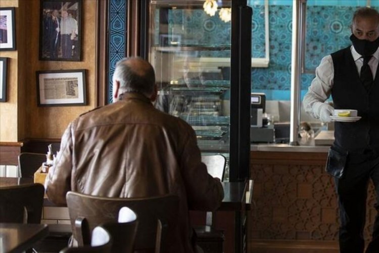 New York'taki restoranlar y&uuml;zde 25 kapasite ile a&ccedil;ılacak