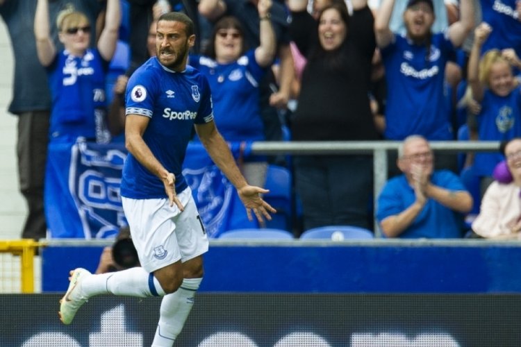 Cenk Tosun: Yeniden tarih yazmaya hazır mıyız?