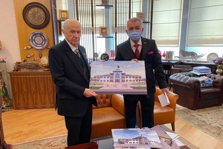 Bah&ccedil;eli'nin Şuşa'ya yaptıracağı okulun ana motifi Har-ı B&uuml;lb&uuml;l