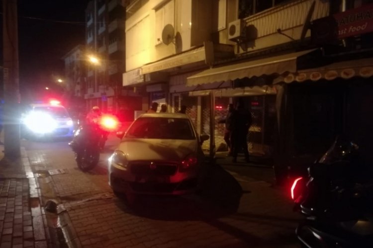 'Dur' ihtarına uymayan ara&ccedil; kaza yaptı