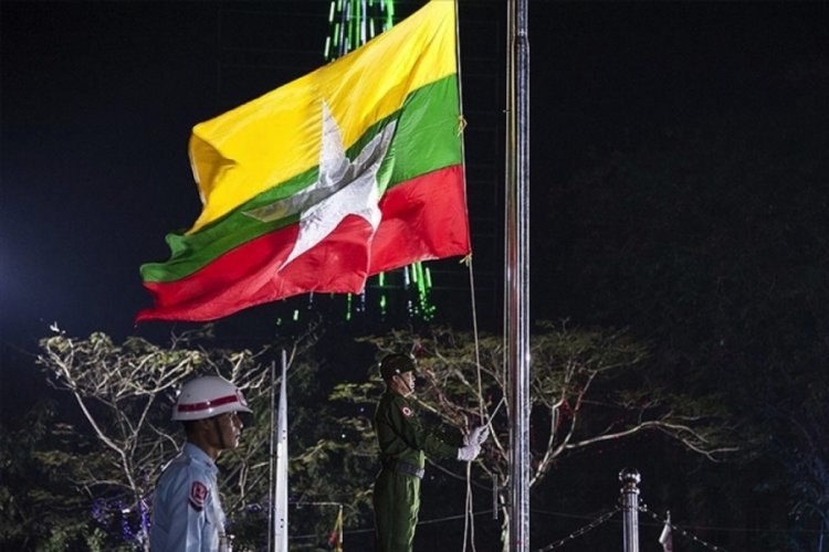 Myanmar'da iktidar partisinden darbeye karşı &ccedil;ıkma &ccedil;ağrısı