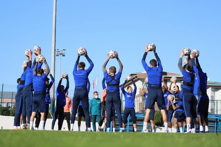 Trabzonspor, zirve tırmanışını s&uuml;rd&uuml;r&uuml;yor