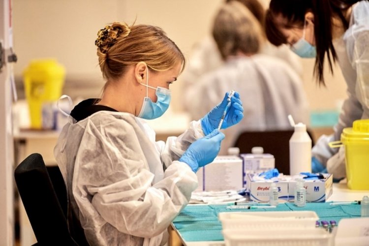 Corona vir&uuml;s, h&uuml;creleri kolesterol sayesinde istila ediliyor