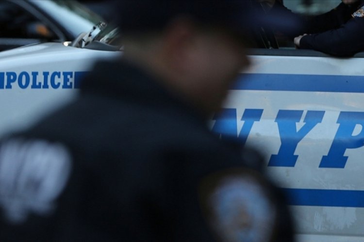 ABD'de polislerin kriz ge&ccedil;iren 9 yaşındaki kıza biber gazı ile m&uuml;dahalesi tepki &ccedil;ekti