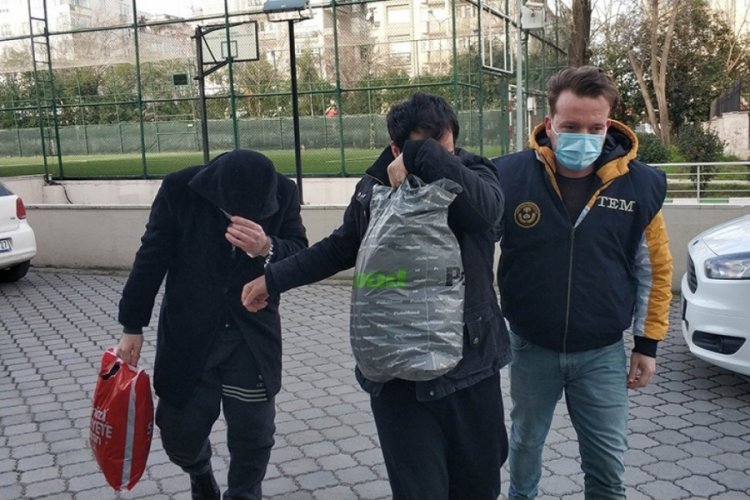 DEAŞ ş&uuml;phelisi baba ve oğlu adliyeye sevk edildi