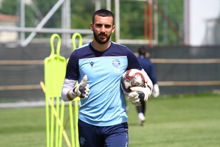 Muhammed Şengezer yeniden Adana Demirspor'da