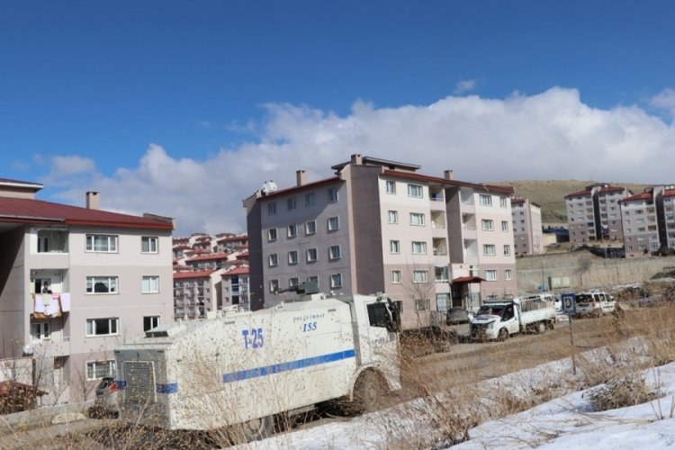 Van'da mutasyonlu vir&uuml;s ş&uuml;phesiyle bir ev karantinaya alındı