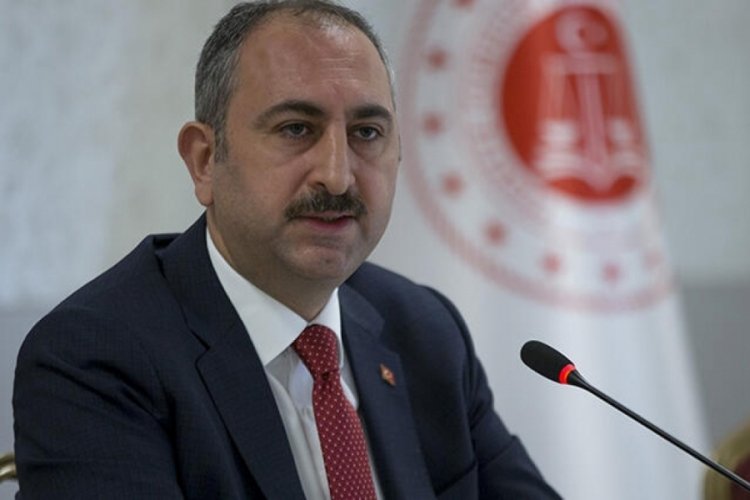 Bakan G&uuml;l'den "yeni anayasa" a&ccedil;ıklaması