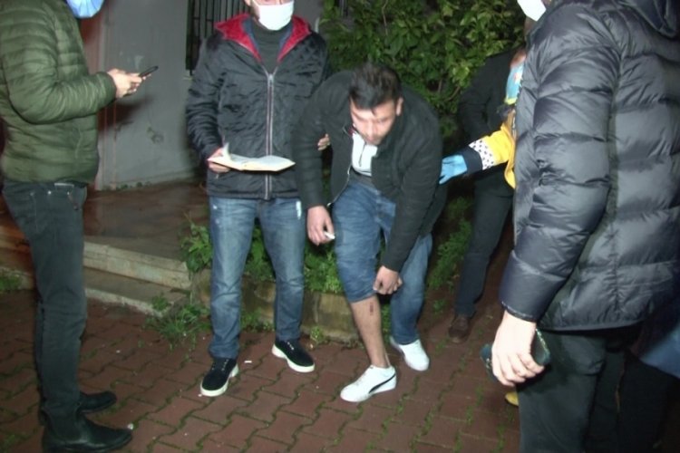 Misafirliğe gittiği evde vuruldu!