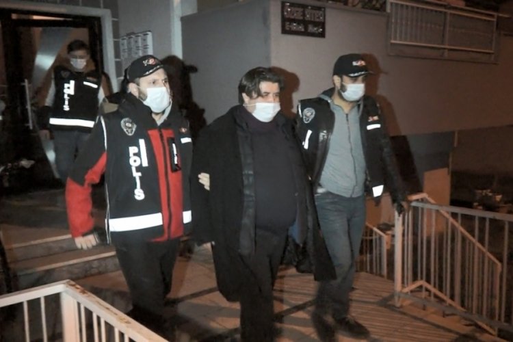 Bursa ve Balıkesir'de FET&Ouml; operasyonu: 5 g&ouml;zaltı