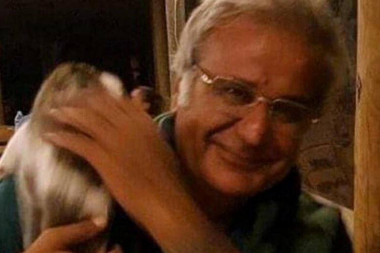 Marmara &Uuml;niversitesi'nde g&ouml;revli &ouml;ğretim &uuml;yesi Selahattin Akkuş &ouml;l&uuml; bulundu