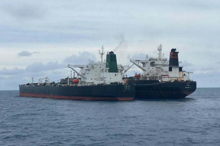 İran el koyduğu G&uuml;ney Kore petrol tankerini serbest bıraktı