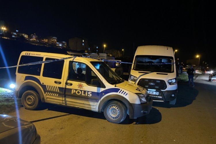 &Ouml;nce eşini ve eniştesini &ouml;ld&uuml;rd&uuml; ardından kafasına sıktı