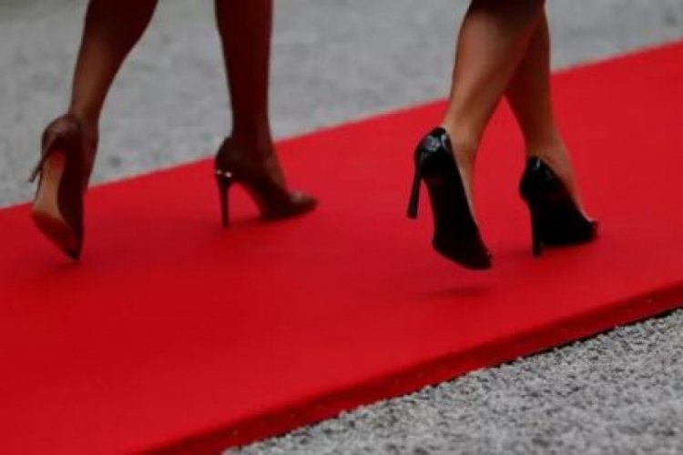 17 bin TL'lik ayakkabı KKTC'yi karıştırdı