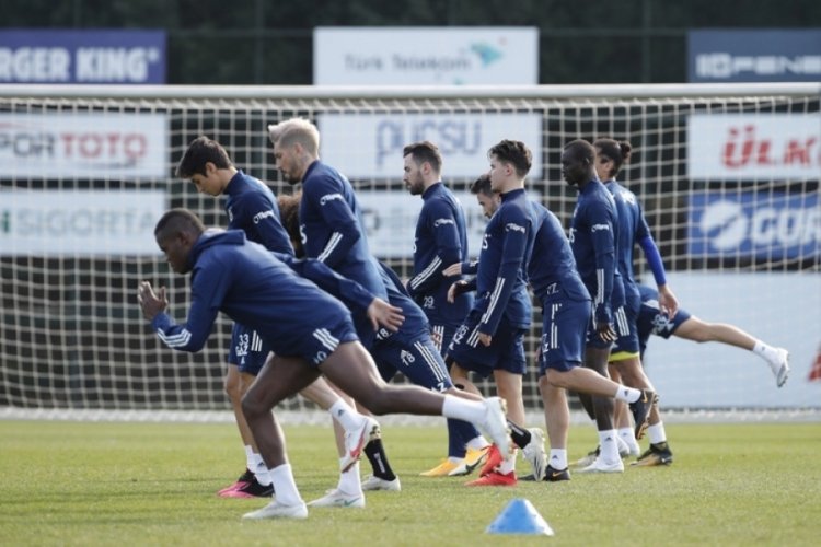Fenerbah&ccedil;e'de derbi mesaisi başladı