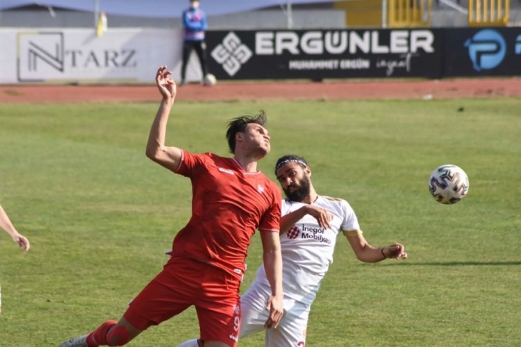 İneg&ouml;lspor, G&uuml;m&uuml;şhanespor ile berabere kaldı