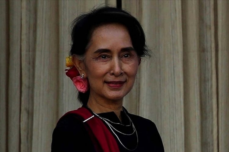 Myanmar'daki darbenin hedefindeki Suu &Ccedil;ii 2 hafta daha g&ouml;zaltında kalacak