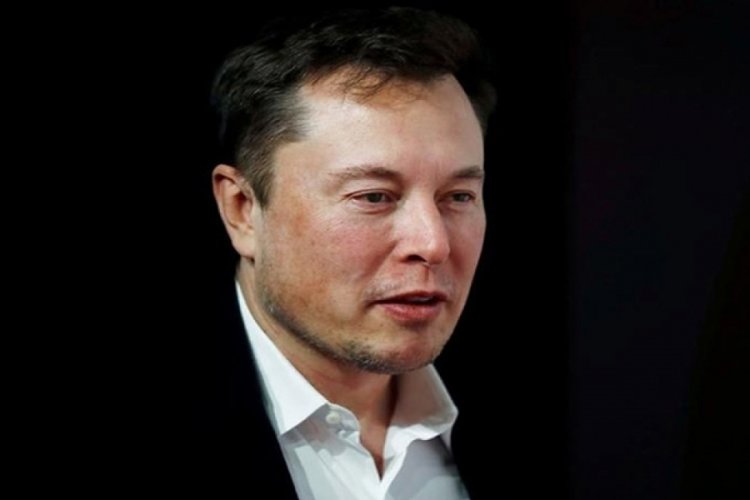 Elon Musk, insan beynini bilgisayara bağlayacak
