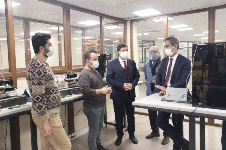 Milli Eğitim Bakan Yardımcısı &Ouml;zer Bursa'da ziyaretlerini s&uuml;rd&uuml;r&uuml;yor