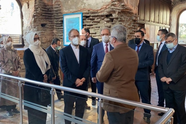 Diyanet İşleri Başkanı Erbaş'tan Bursa Ayasofya Camiine ziyaret