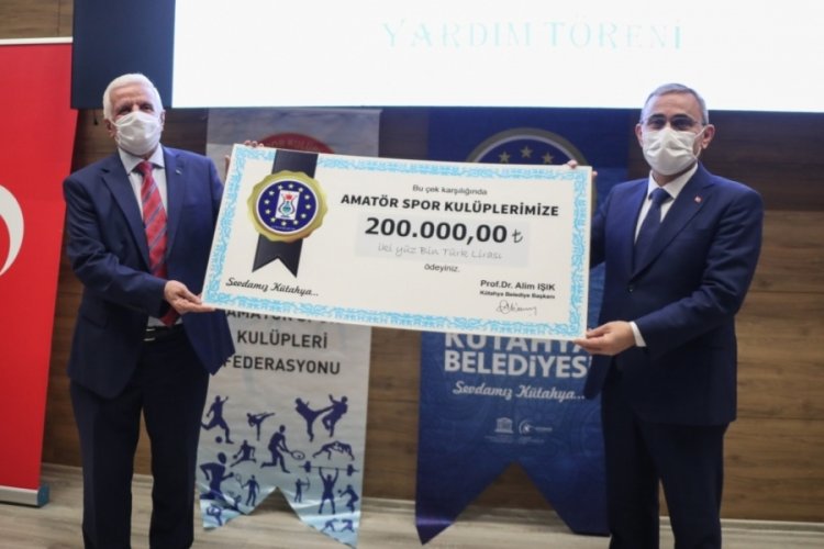 Amat&ouml;r spor kul&uuml;plerine 200 bin liralık destek