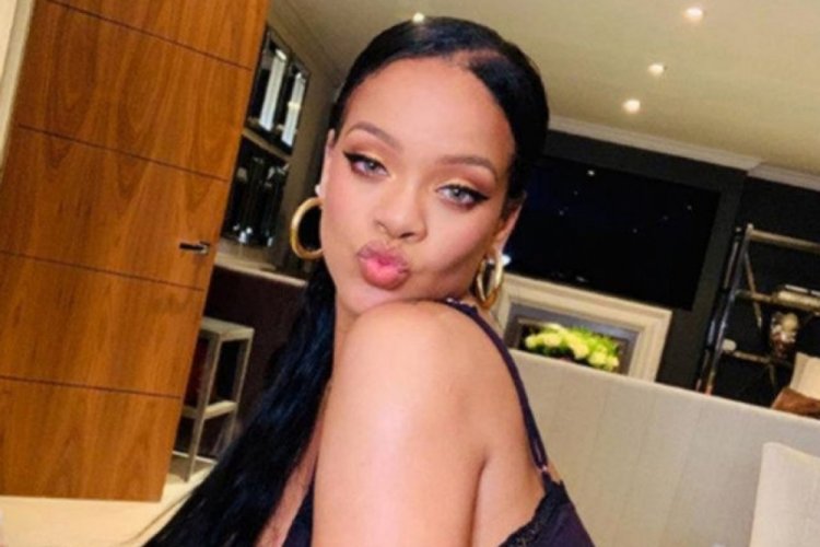 Rihanna: Pandemide kanepeye uzanıp, televizyon izliyorum