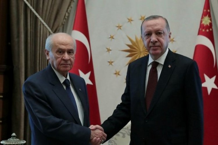 Cumhurbaşkanı Erdoğan ve Bah&ccedil;eli bir araya geldi