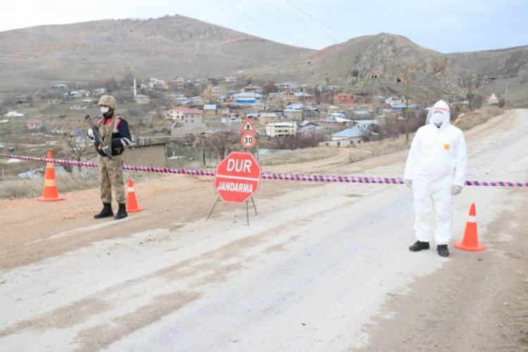 Elazığ'da korona vir&uuml;s nedeniyle karantinaya alınan k&ouml;y sayısı 3'e &ccedil;ıktı