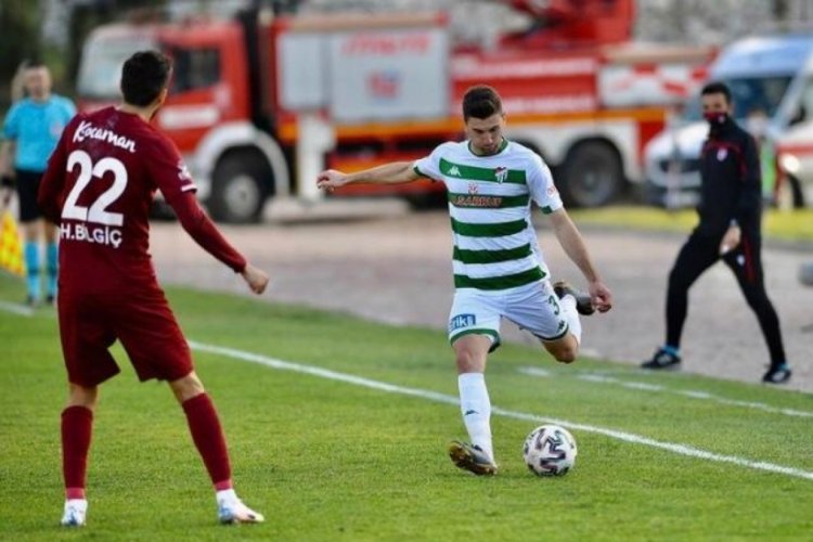 Onur Atasayar kendi a&ccedil;ıkladı!