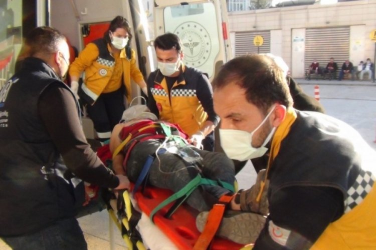Bursa'da asansör boşluğuna düşerek yaralanan işçi hastanede yaşamını yitirdi