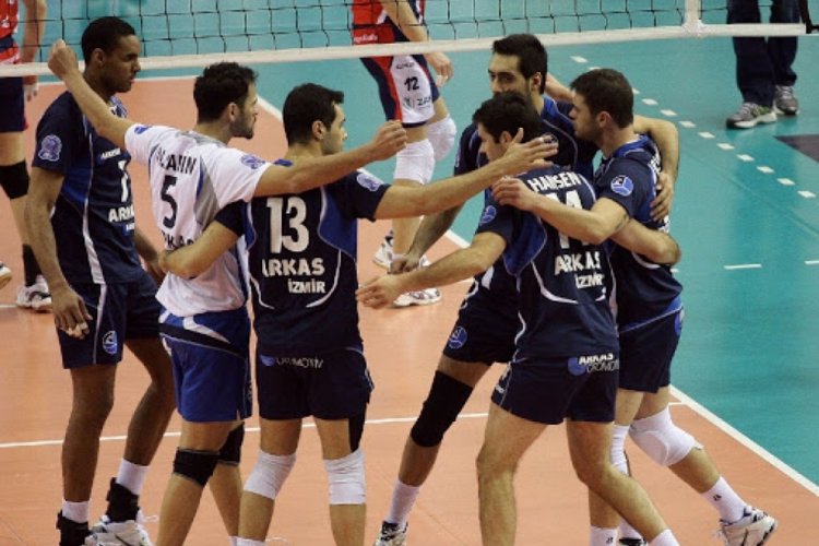 Arkasspor Avrupa'dan &ccedil;ekildi