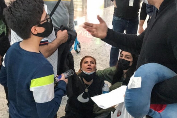 Havalimanında oğlunu kaybetti fenalık ge&ccedil;irdi
