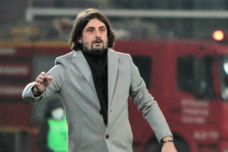 Ankaraspor'da teknik direktör Mehmet Ak ile yollar ayrıldı