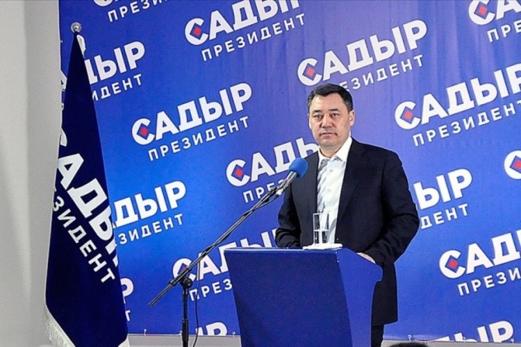 Kırgızistan Cumhurbaşkanı Caparov 'yatırım ortamının iyileştirilmesi' için hızlı karar alınmasını istedi