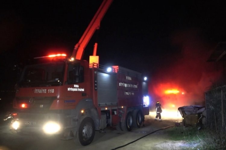 Bursa'da darbedilen kişinin &ouml;l&uuml;m&uuml;ne ilişkin 2 kişi tutuklandı