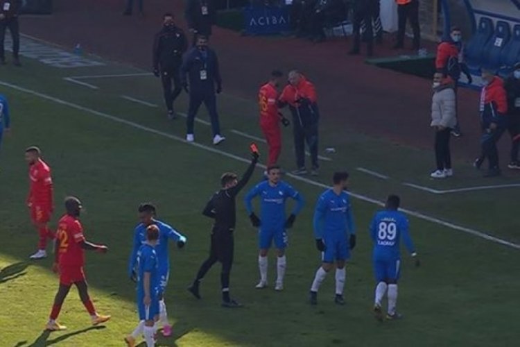 &Ouml;mer D&uuml;zg&uuml;n: Biz asla Kayserispor camiasını su&ccedil;lamıyoruz