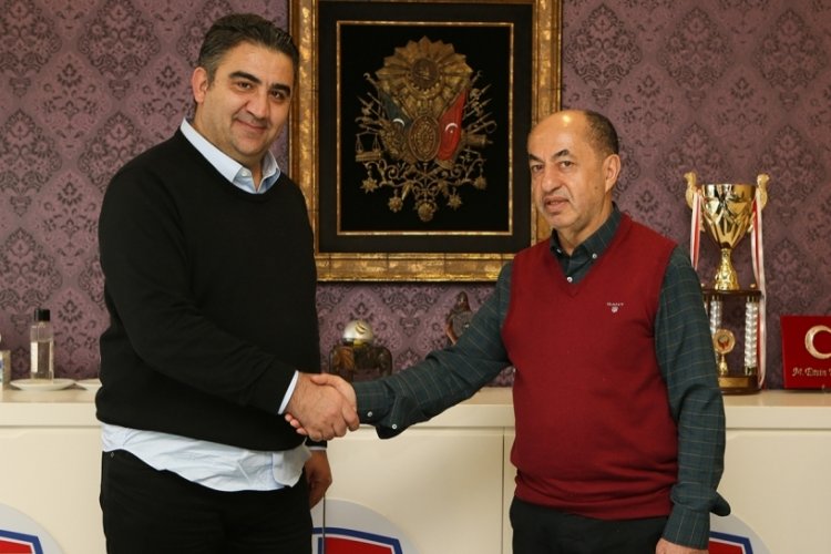 &Uuml;mit &Ouml;zat'ın yeni adresi belli oldu