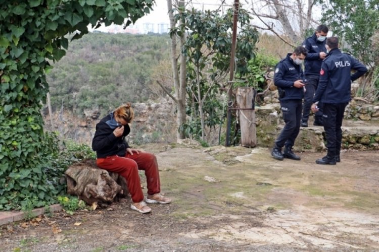 Bal&ccedil;ığa saplanan kadını itfaiye kurtardı