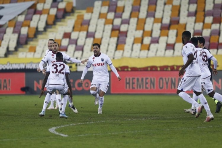 Trabzonspor, seriler eşliğinde zirveye y&uuml;r&uuml;yor