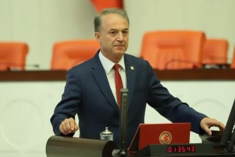 Bursa Milletvekili &Ouml;zkan: "Beyin g&ouml;&ccedil;&uuml; ihracaatında u&ccedil;tuk"
