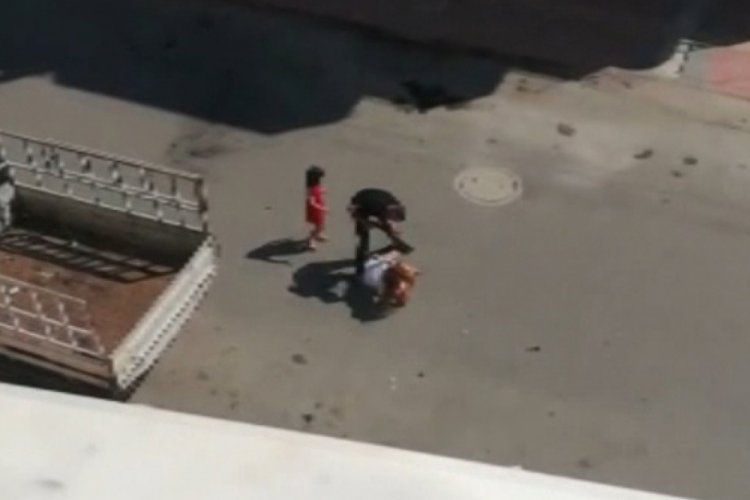 &Ccedil;ocuğunun g&ouml;z&uuml; &ouml;n&uuml;nde, annesini sakat bıraktı